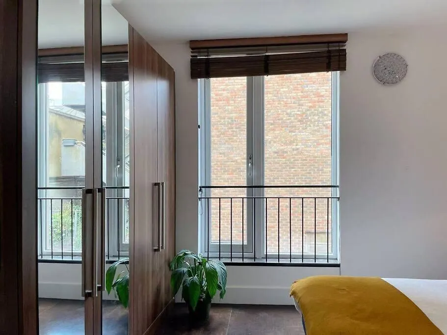 Stylish 3 Bed House, Shoreditch Londres 0*,  Reino Unido
